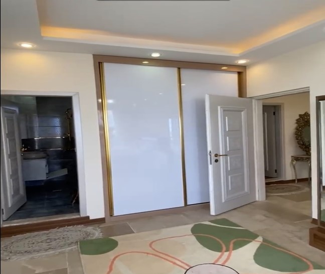 پیشنهاد خرید ویلای 300 متری تریبلکس استخردار در تنکابن(شهسوار) جاده دو هزار