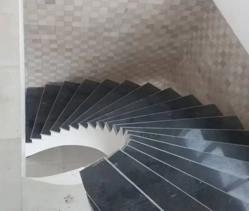 پیشنهاد خرید ویلا نوساز کلید نخورده در تنکابن(شهسوار) جاده سه هزار