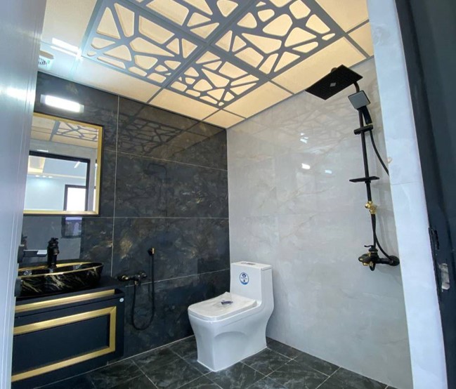 فروش ویلای نوساز جنگلی روف گاردن 390 متری در تنکابن(شهسوار) جاده دو هزار