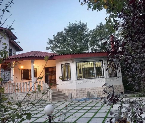 باغ ویلا فروشی 560 متر زمین در کلاردشت مازندران