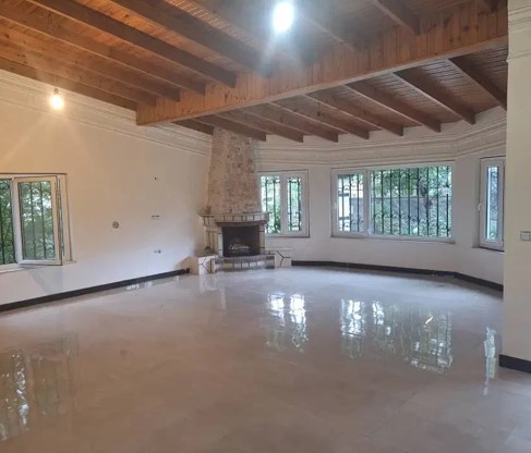 باغ ویلا فروشی 560 متر زمین در کلاردشت مازندران