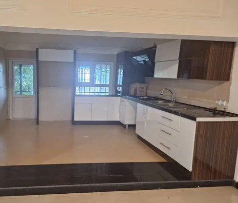 باغ ویلا فروشی 560 متر زمین در کلاردشت مازندران