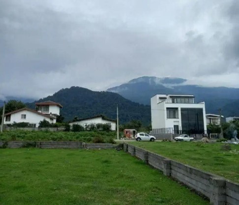 زمین مسکونی فروشی اقساطی به متراژ 270 متر در تنکابن(شهسوار) جاده دو هزار