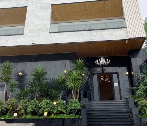 پیشنهاد خرید آپارتمان با استخرو سونای اختصاصی و سالن ورزشی درتنکابن(شهسوار)