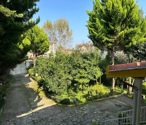 پیشنهاد خرید باغ ویلای 800 متری با 150 متر بنا در تنکابن(شهسوار)