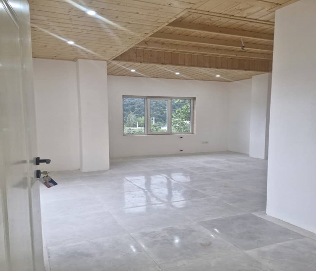 ویلا فروشی نوساز ، استخردار ، جنگلی و تریبلکس در تنکابن(شهسوار)