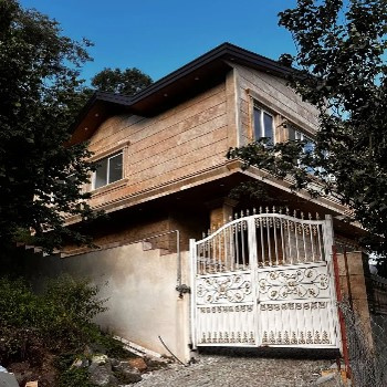 ویلا تریبلکس و جکوزی دار فروشی در جاده سه هزار تنکابن(شهسوار) روستای برسه